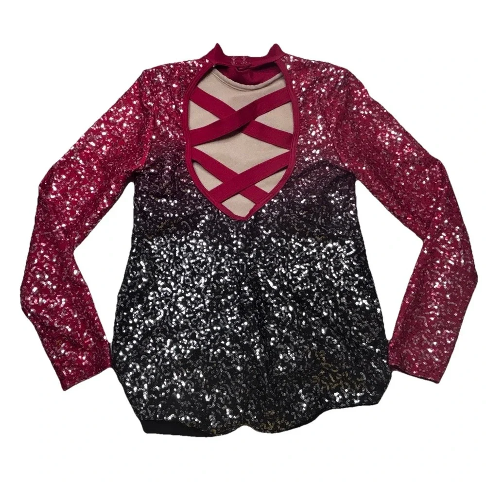 Weissman sequin performance